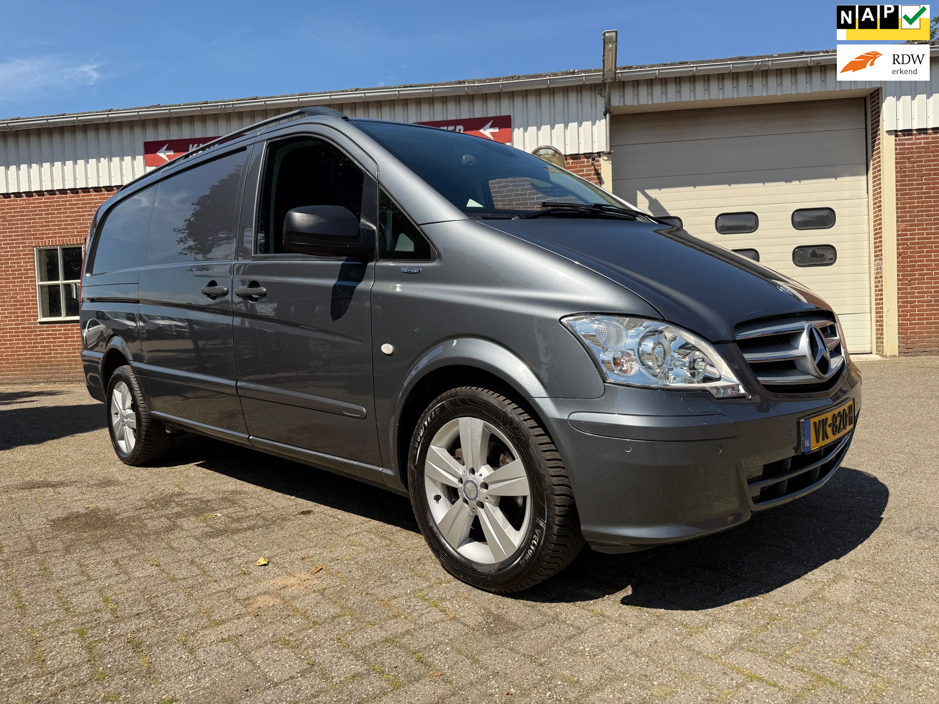 55450762-26.jpg